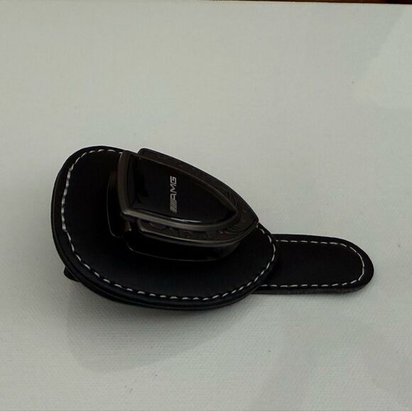 AMG Mercedes Sunglass Holder for Car with Logo Black PU Leather NWT - Picture 4 of 10